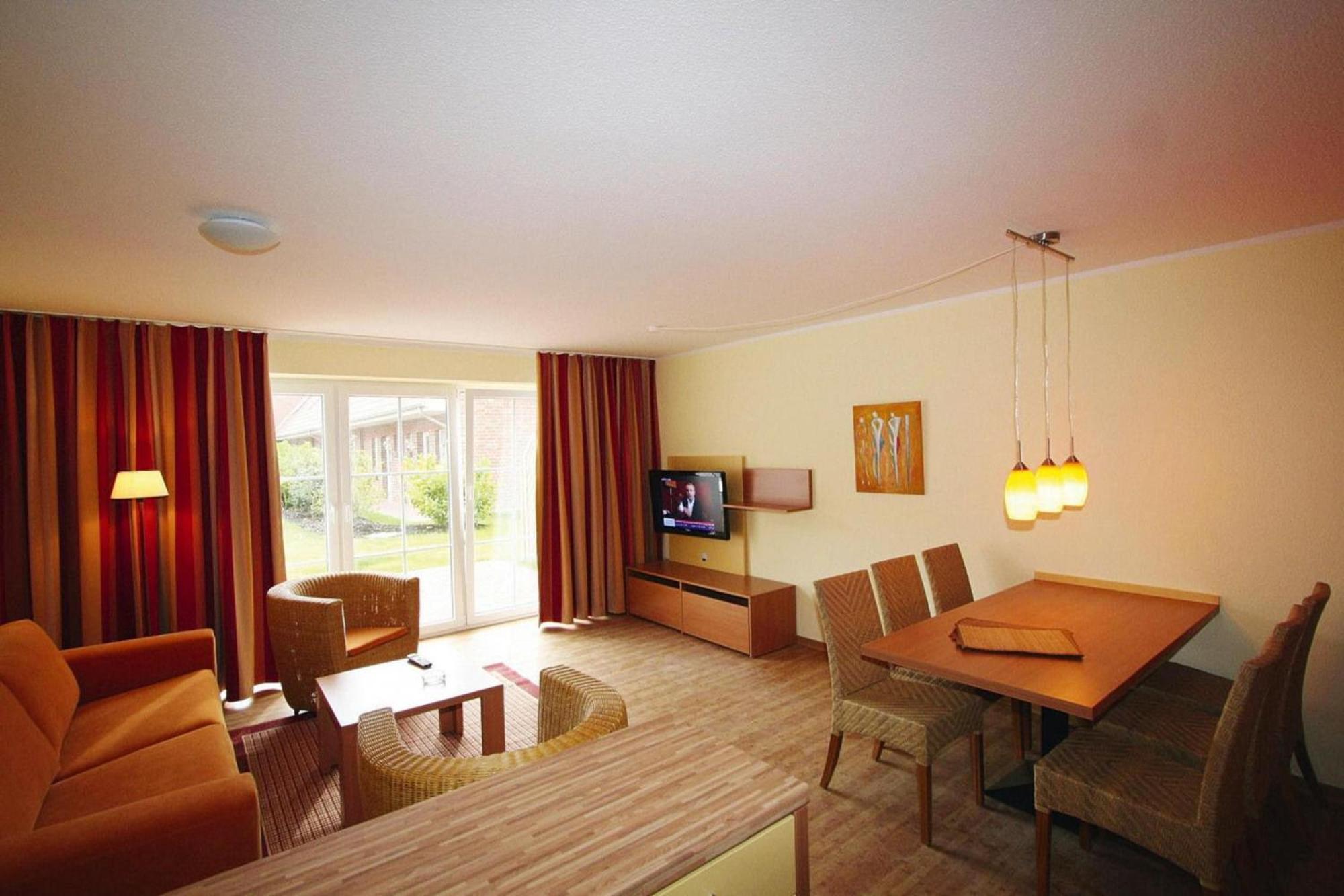 Apartment In Burhave With A Shared Pool Dış mekan fotoğraf
